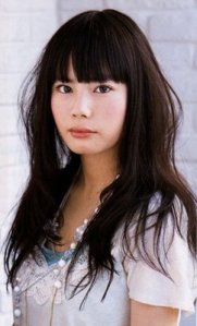 Popular and  Modern Japanese Girls Long Haircut and Hairstyles 2010